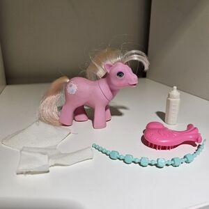 My Little Pony Baby Tiddly Winks MLP Beddy Bye Eyes - With Acessories